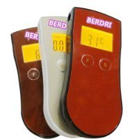 车载安全新选择 试用亚马逊BNYIDA/BERDRI酒精检测仪实测解析