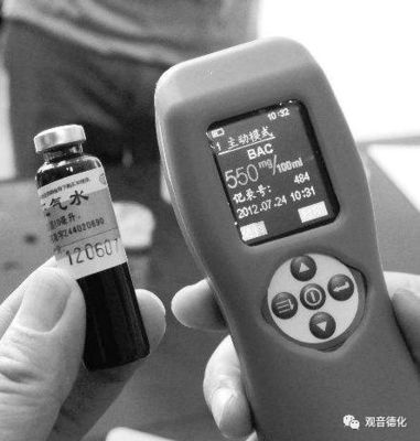 藿香正气水能预防中暑?医生:需根据具体情况服用